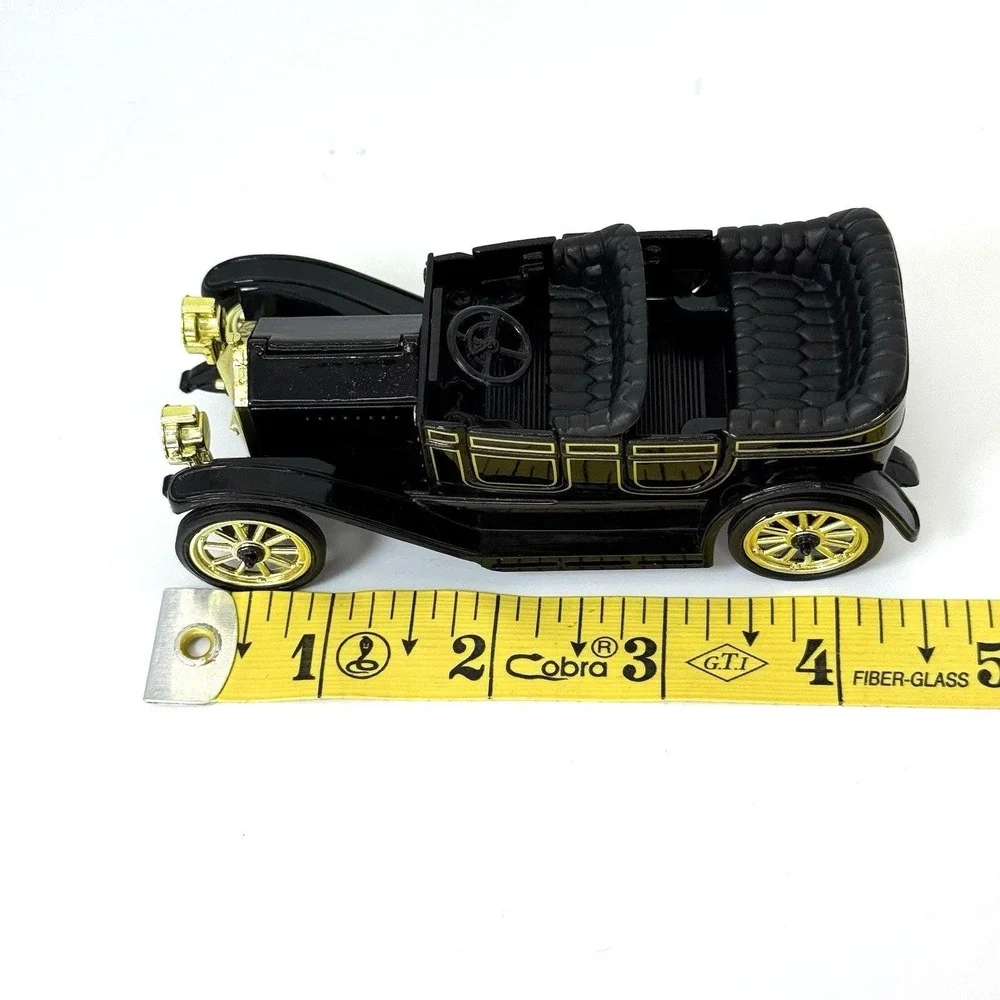 Vintage 1911 Chevy Classic Six Diecast Car Black Gold Trim Touring Convertible M